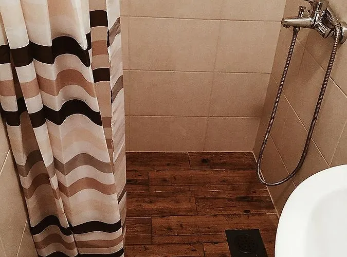 Edem Ii 招待所 3*